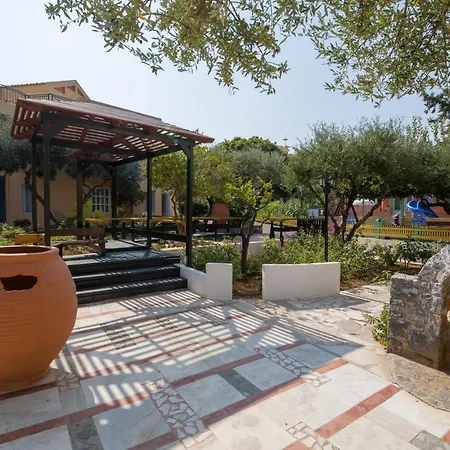 호텔 Stefan Village 4*