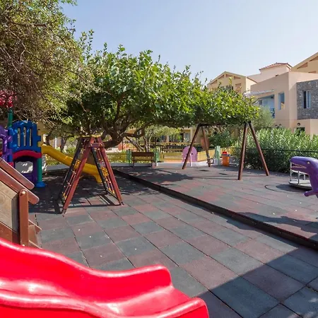 Stefan Village מלון